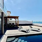 Con Vista Al Mar Y Piscina Privada *