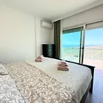 Vila Con Vista Al Mar Y Piscina Privada *