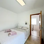 Con Vista Al Mar Y Piscina Privada Vila
