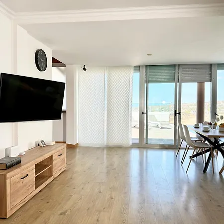Con Vista Al Mar Y Piscina Privada Адехе