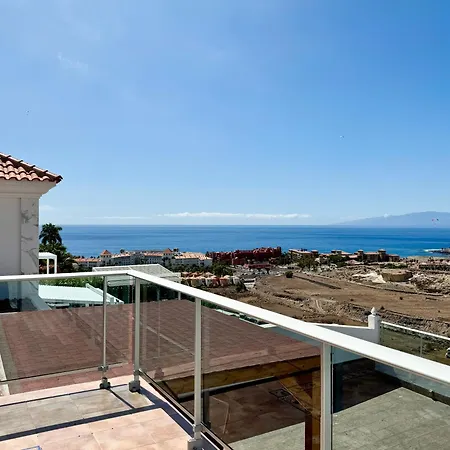 Con Vista Al Mar Y Piscina Privada Вілла *