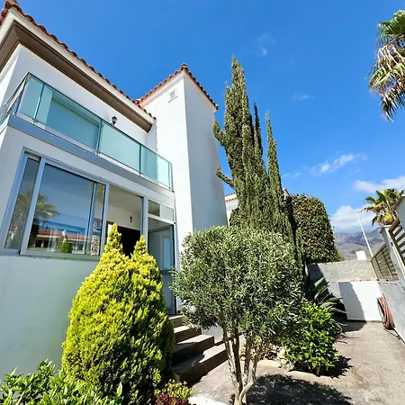 Con Vista Al Mar Y Piscina Privada Адехе