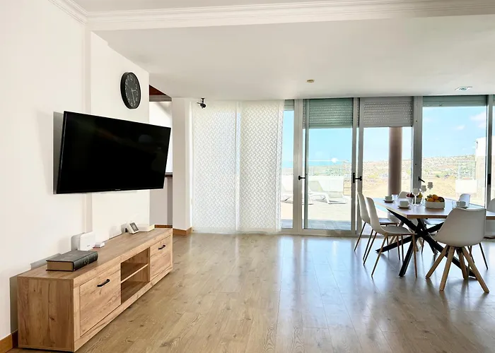 Con Vista Al Mar Y Piscina Privada Costa Adeje (Tenerife)