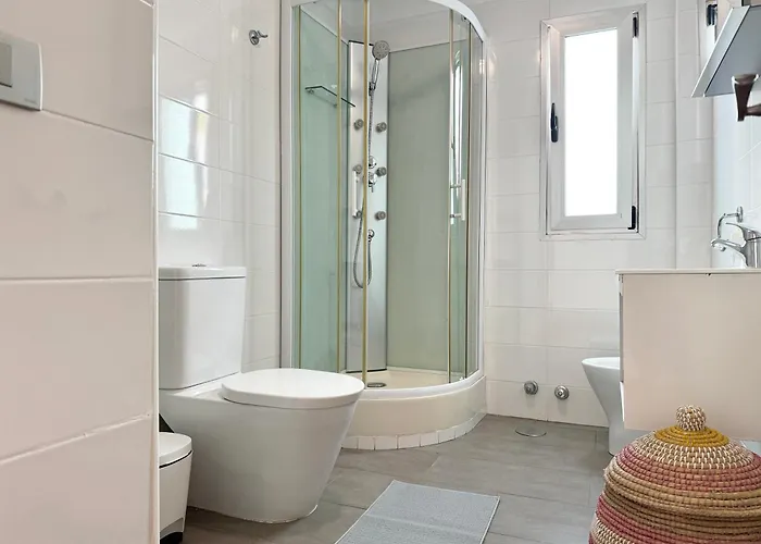 Con Vista Al Mar Y Piscina Privada Villa