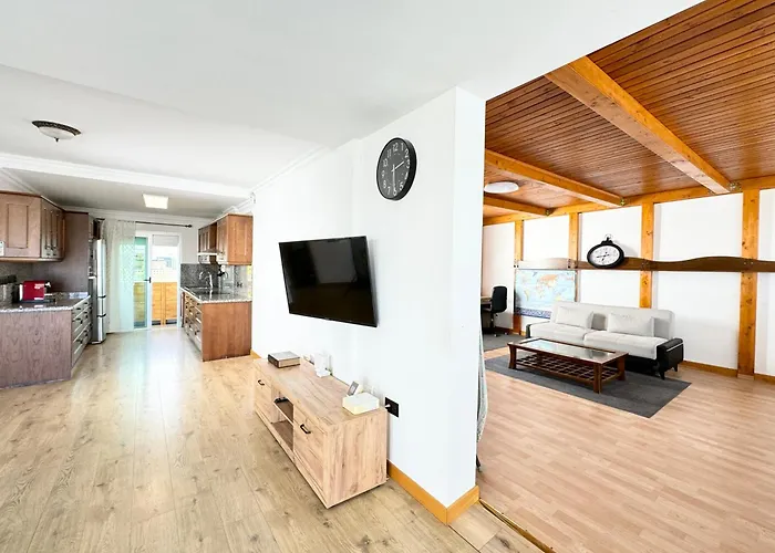 Con Vista Al Mar Y Piscina Privada Villa