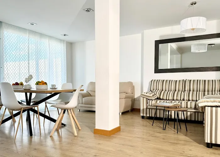 Villa Con Vista Al Mar Y Piscina Privada *