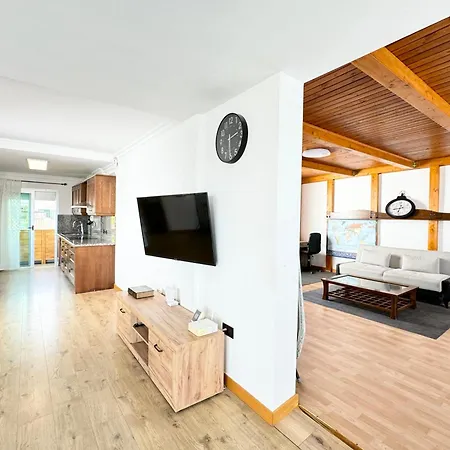 Con Vista Al Mar Y Piscina Privada Villa